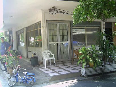 TOMiBO Game & Internet cafe