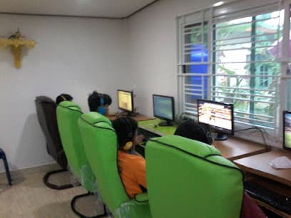 ร้านอินเตอร์เน็ต P NET.